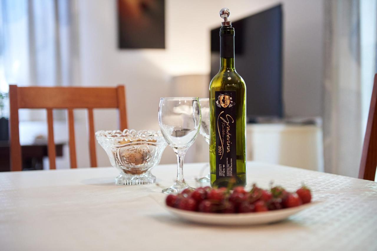 Guesthouse Aria Trogir Eksteriør bilde